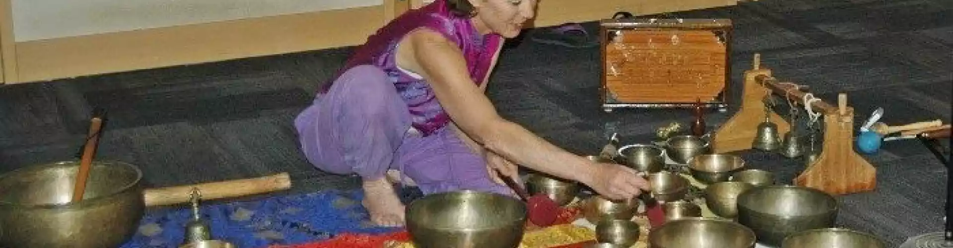 Tibetan Bowls: Meditate & Self Healing with One- Three Bowls